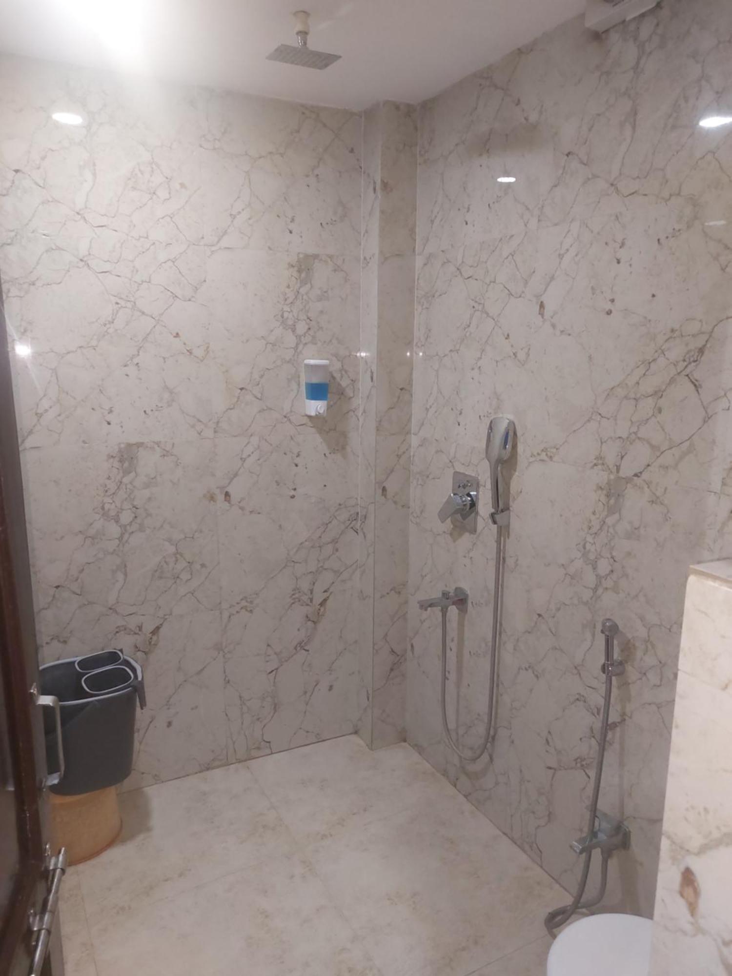 Hotel Shikhar Palace Jabalpur Extérieur photo